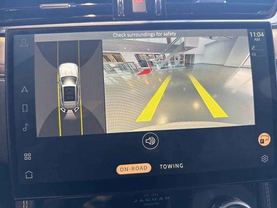 2025 Jaguar F-Pace - Image 18 of 20