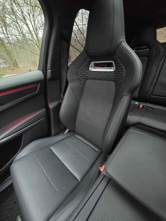 2025 Jaguar F-Pace SVR - Image 4 of 19
