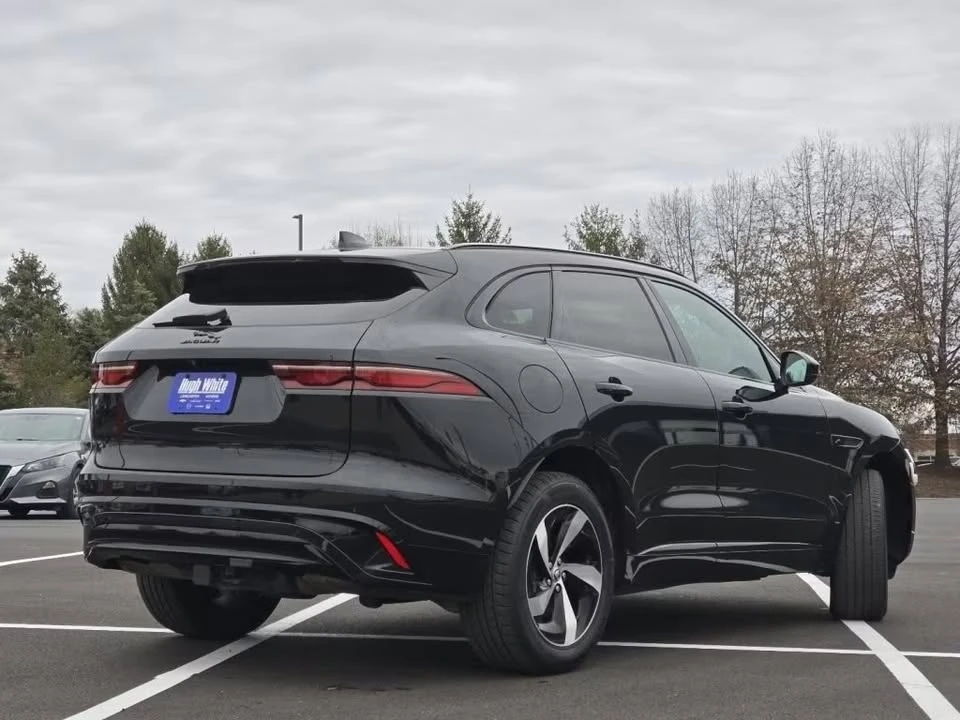2025 Jaguar F-Pace - Image 6 of 12