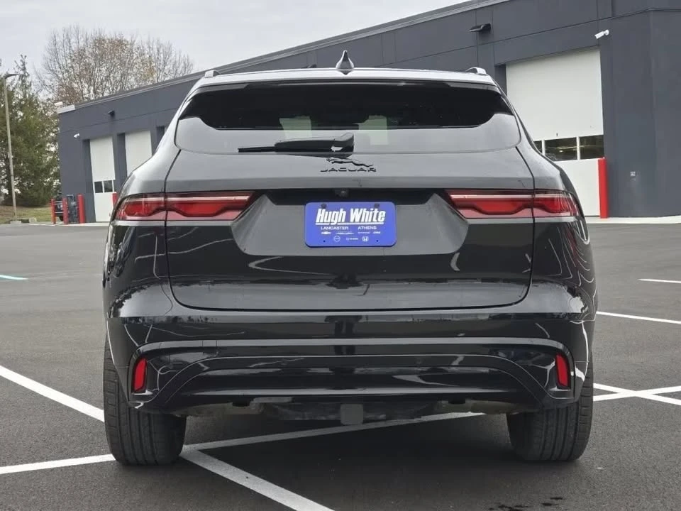 2025 Jaguar F-Pace - Image 5 of 12