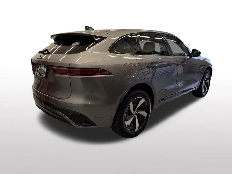 2025 Jaguar F-Pace - Image 5 of 19