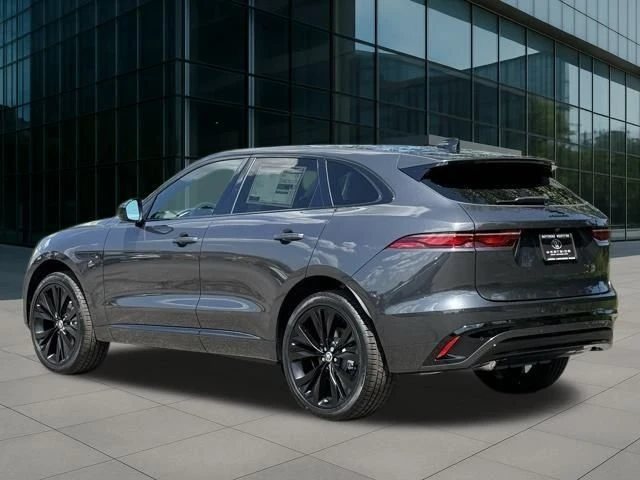 2025 Jaguar F-Pace - Image 3 of 18