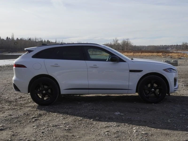 2025 Jaguar F-Pace - Image 8 of 20