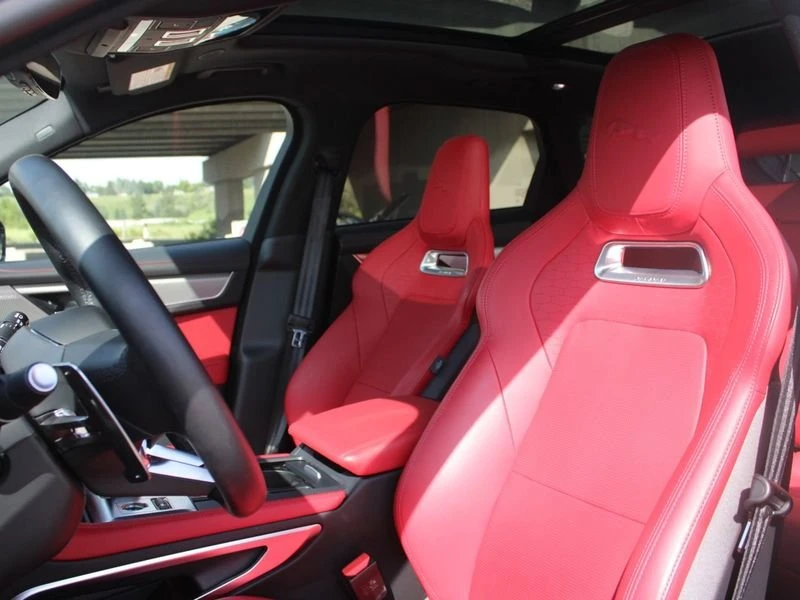 2025 Jaguar F-Pace - Image 8 of 18