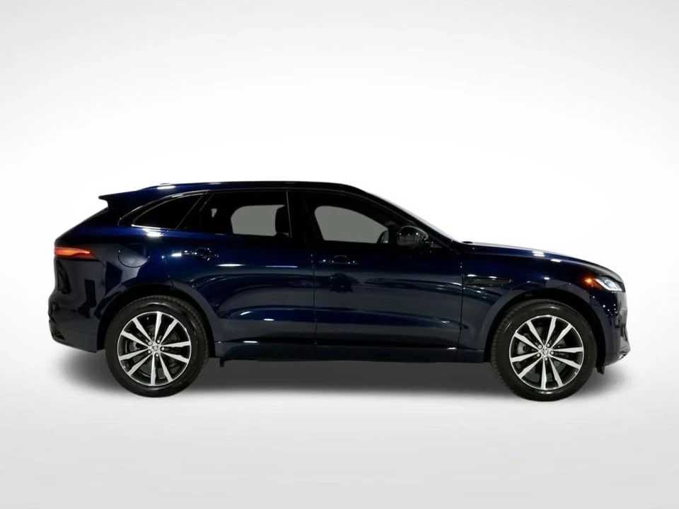 2025 Jaguar F-Pace - Image 11 of 20