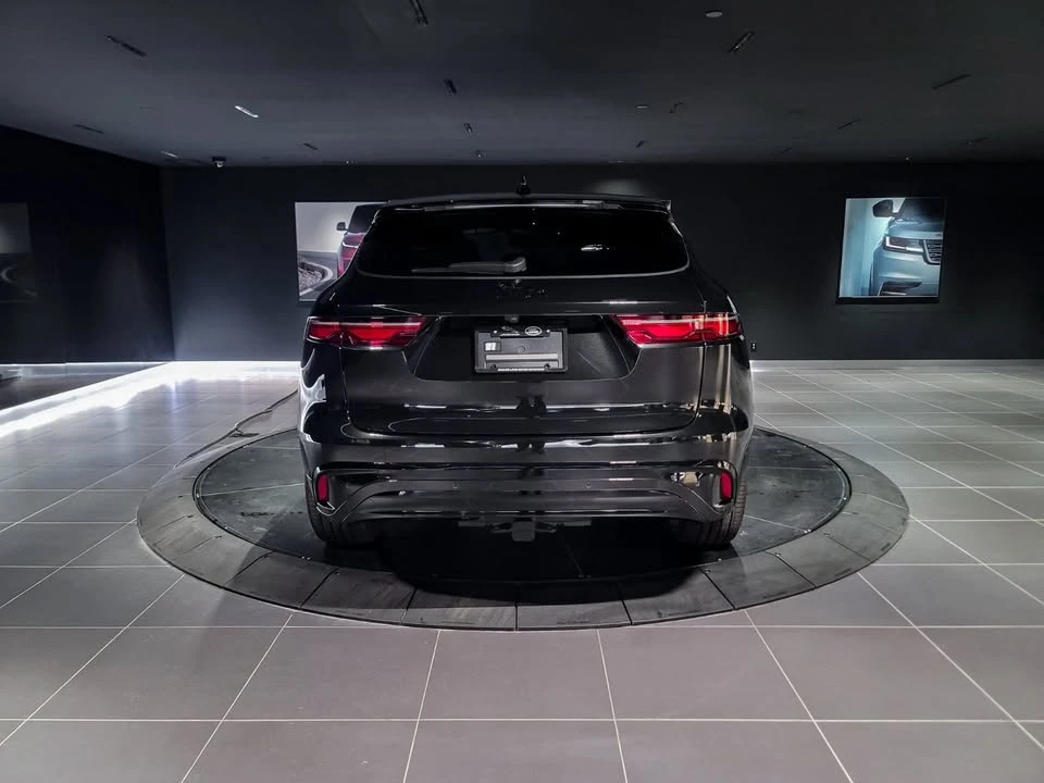2025 Jaguar F-Pace - Image 6 of 13