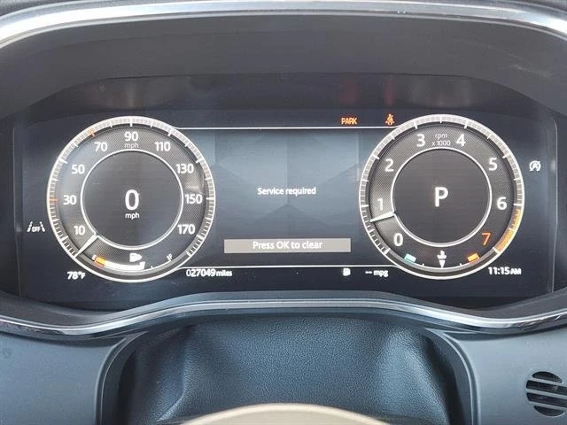 2025 Jaguar F-Pace - Image 10 of 17