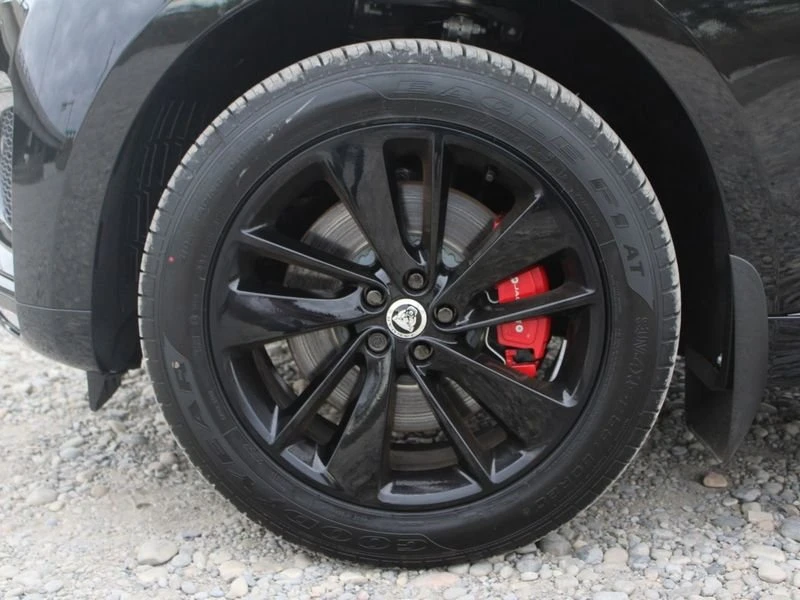 2025 Jaguar F-Pace - Image 17 of 17