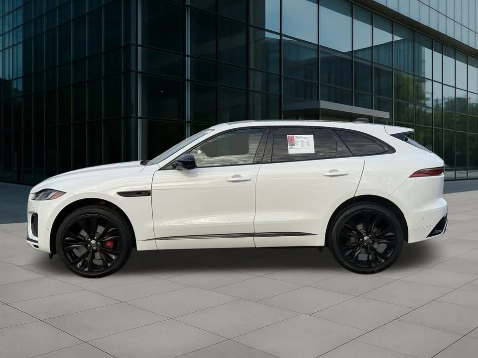 2025 Jaguar F-Pace - Image 2 of 19