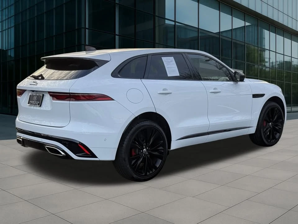2025 Jaguar F-Pace - Image 5 of 19