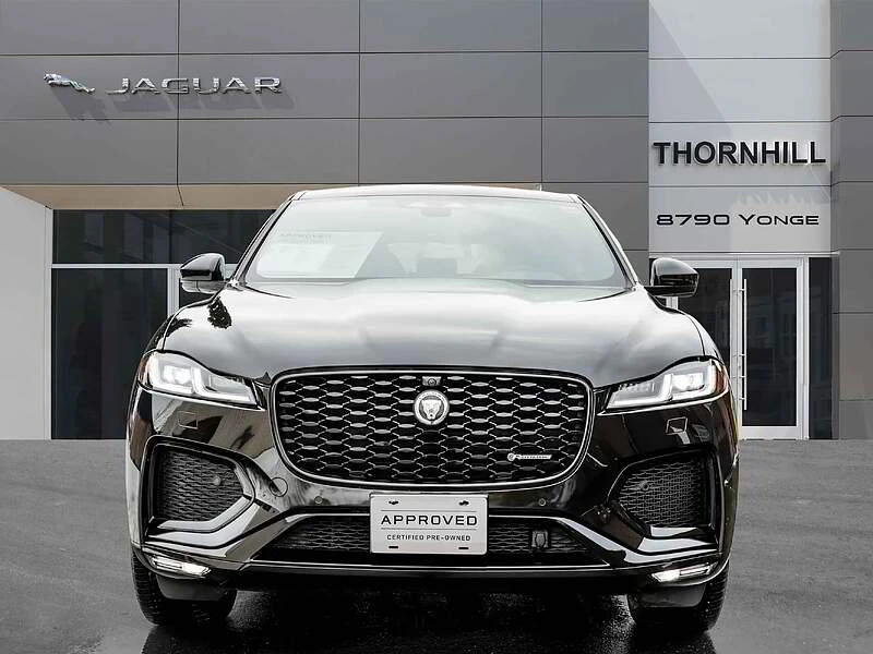 2025 Jaguar F-Pace - Image 2 of 18