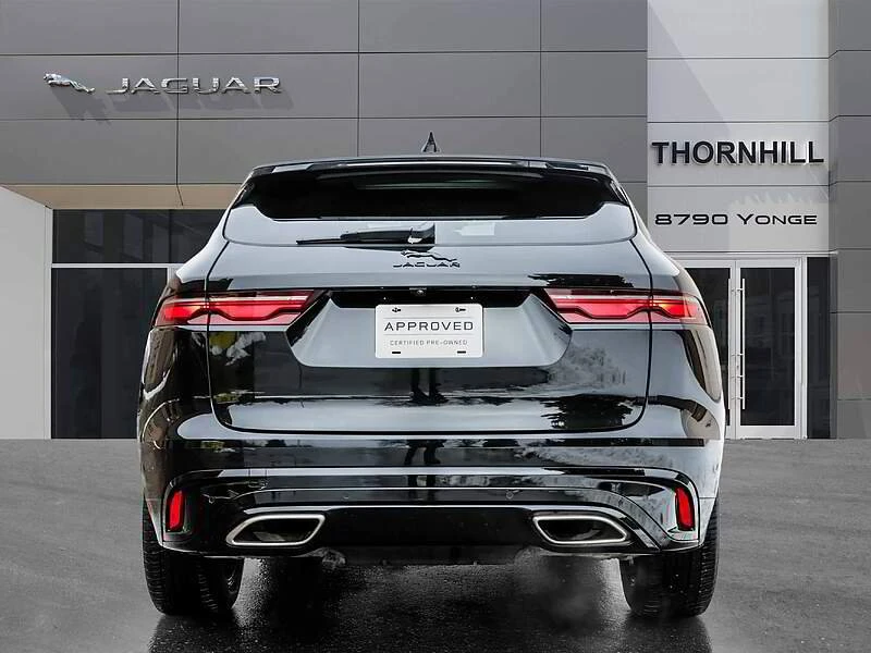 2025 Jaguar F-Pace - Image 5 of 18