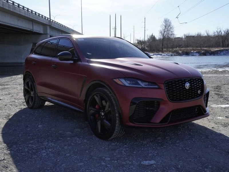 2025 Jaguar F-Pace SVR - Image 3 of 20