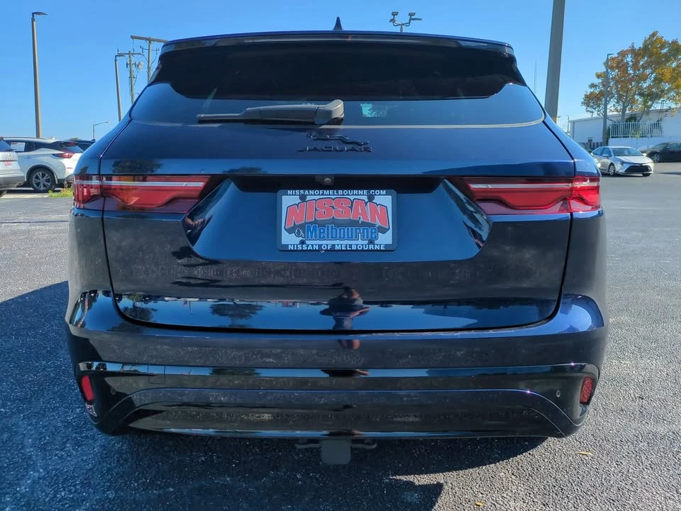 2025 Jaguar F-Pace - Image 3 of 18
