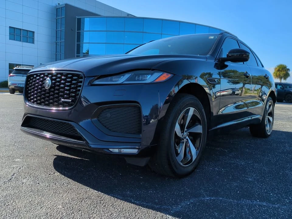 2025 Jaguar F-Pace - Image 6 of 18