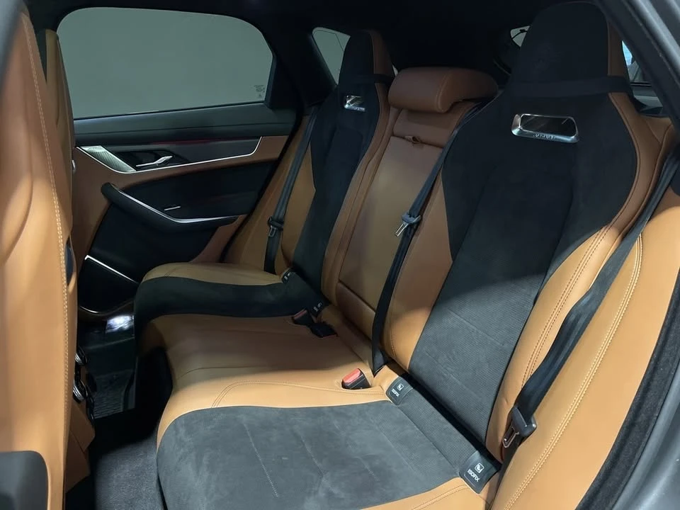 2025 Jaguar F-Pace SVR - Image 10 of 10
