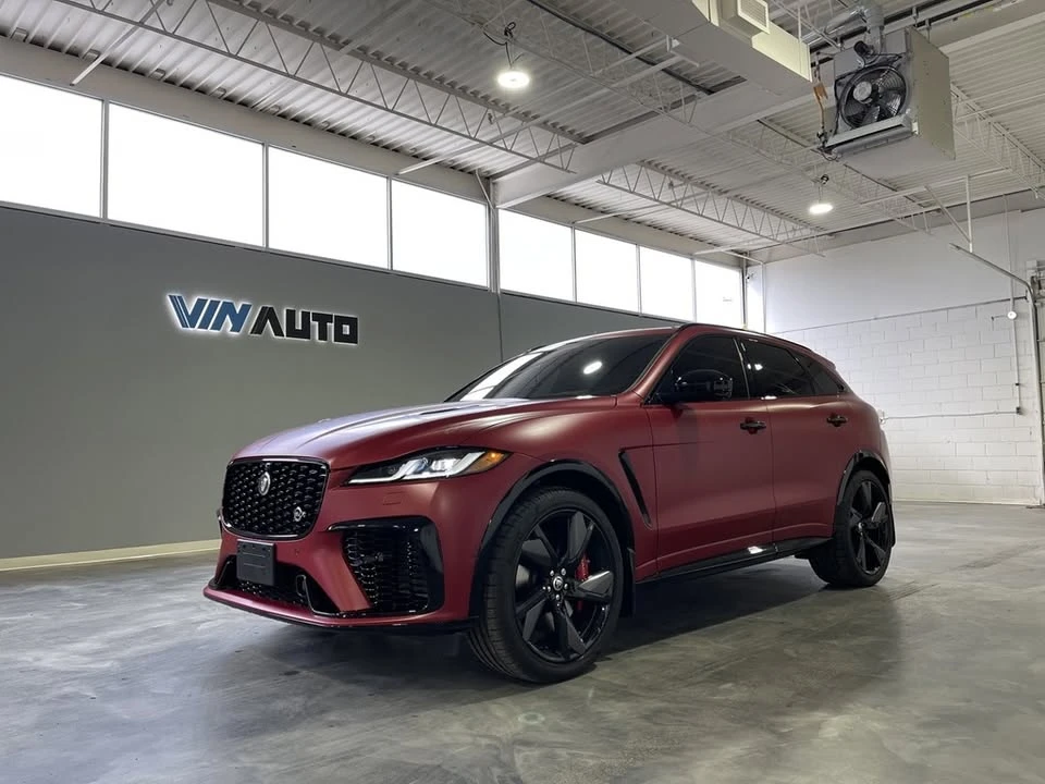 2025 Jaguar F-Pace SVR - Image 3 of 10