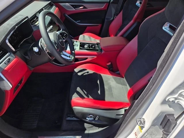 2025 Jaguar F-Pace SVR - Image 9 of 19