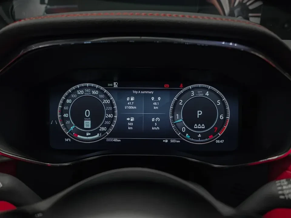 2025 Jaguar F-Pace - Image 10 of 14