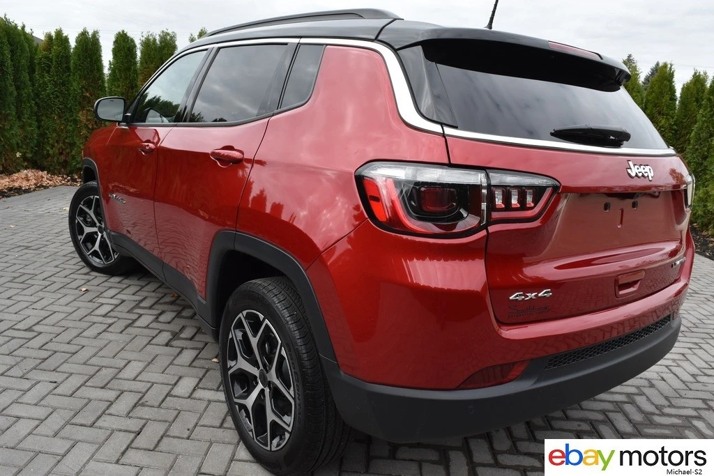 2025 Jeep Compass - Image 7 of 21