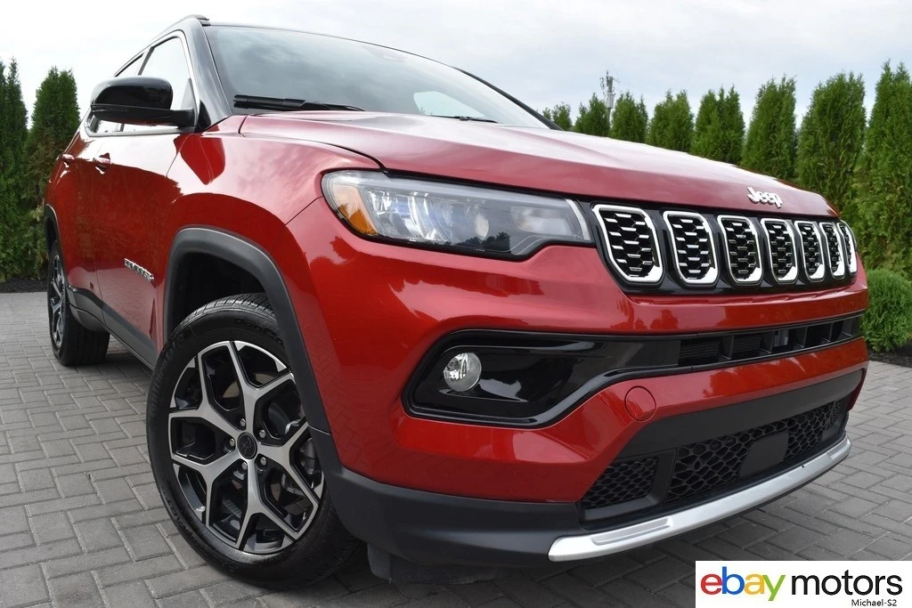 2025 Jeep Compass - Image 2 of 21