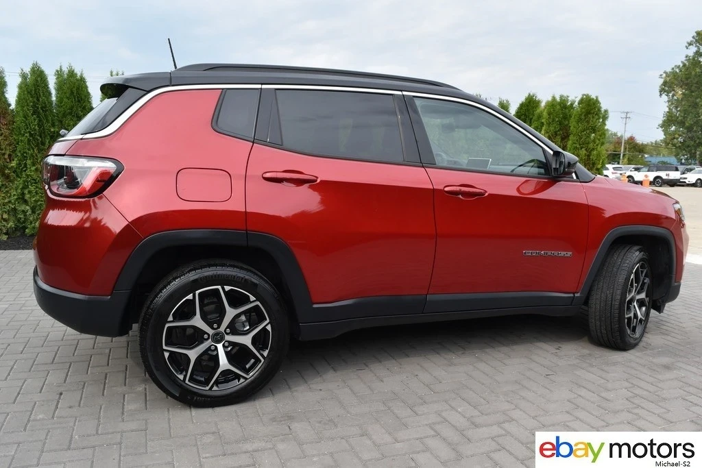 2025 Jeep Compass - Image 4 of 21