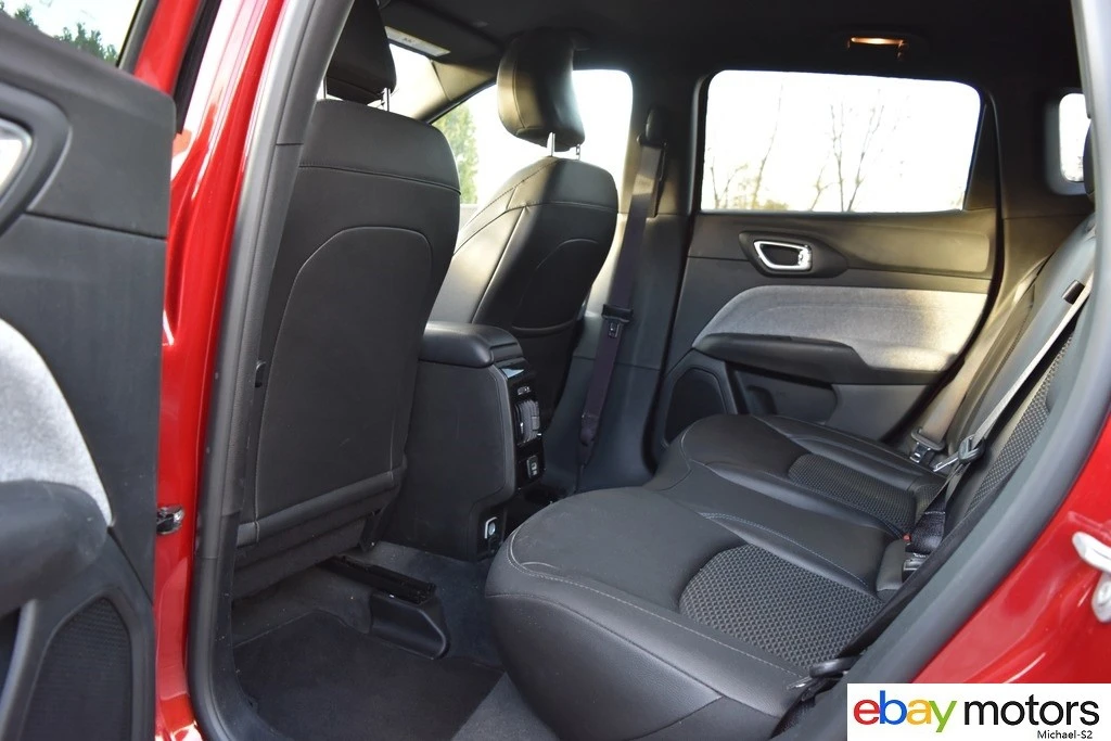 2025 Jeep Compass - Image 13 of 21
