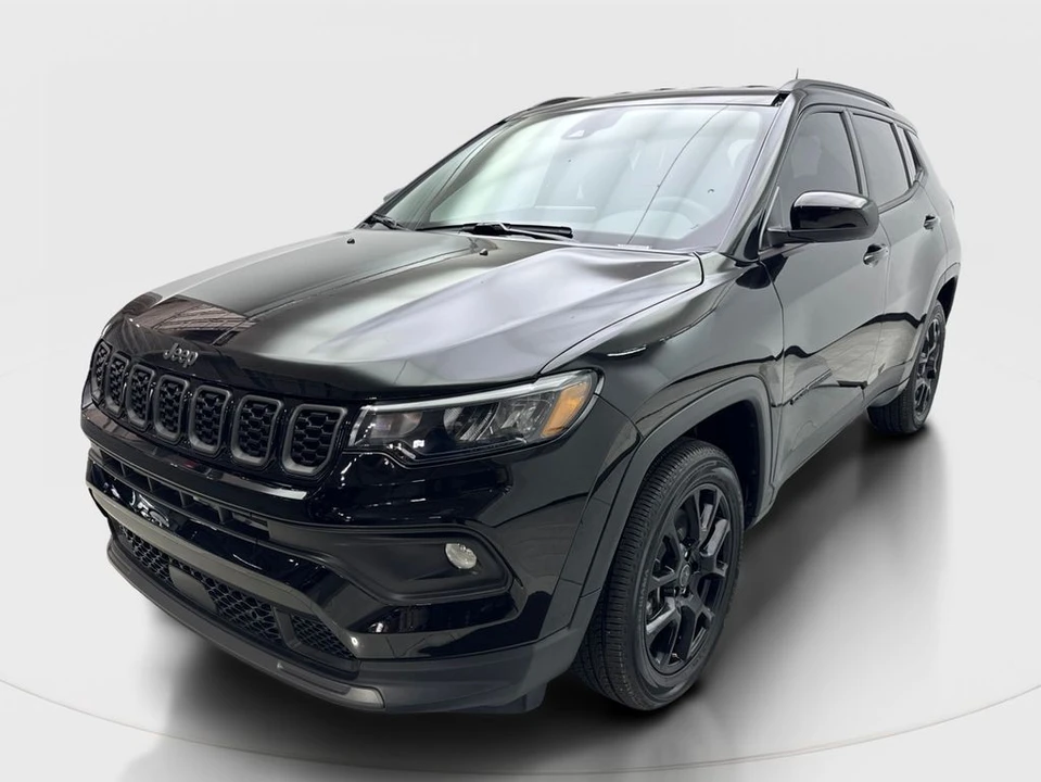 2025 Jeep Compass - Image 2 of 21