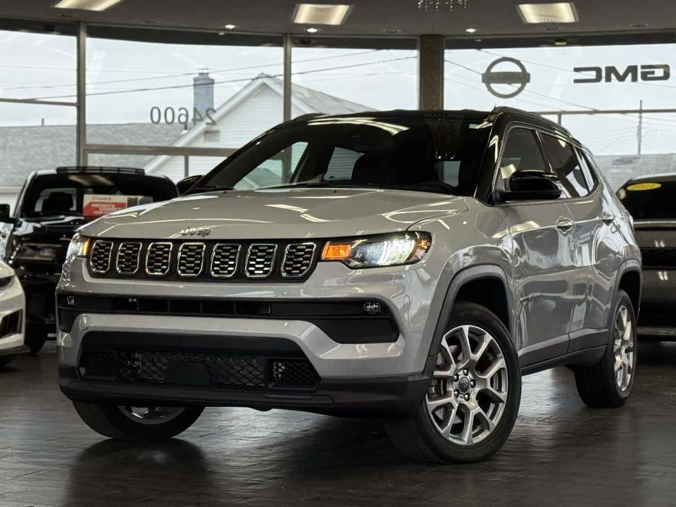 2025 Jeep Compass - Image 4 of 21