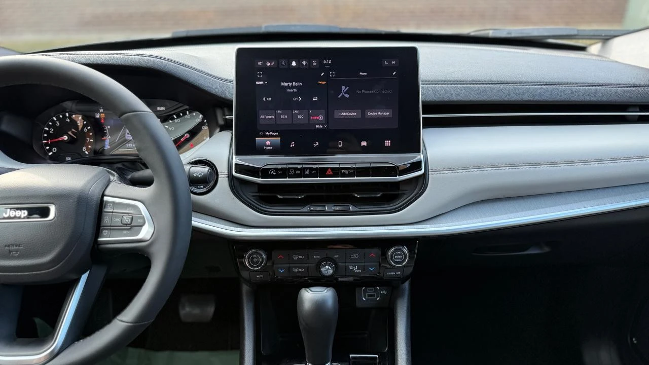 2025 Jeep Compass - Image 16 of 21