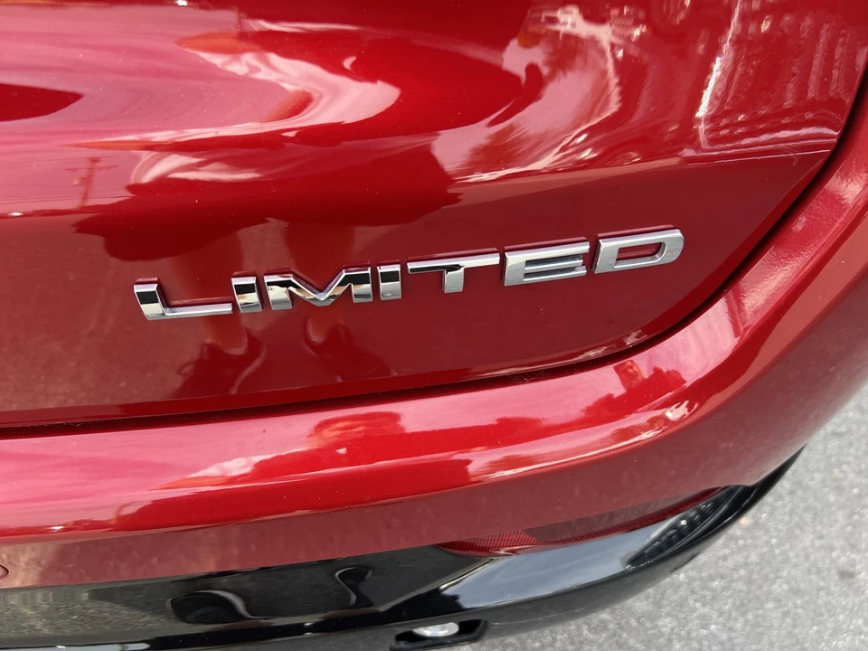 2025 Jeep Compass - Image 7 of 21