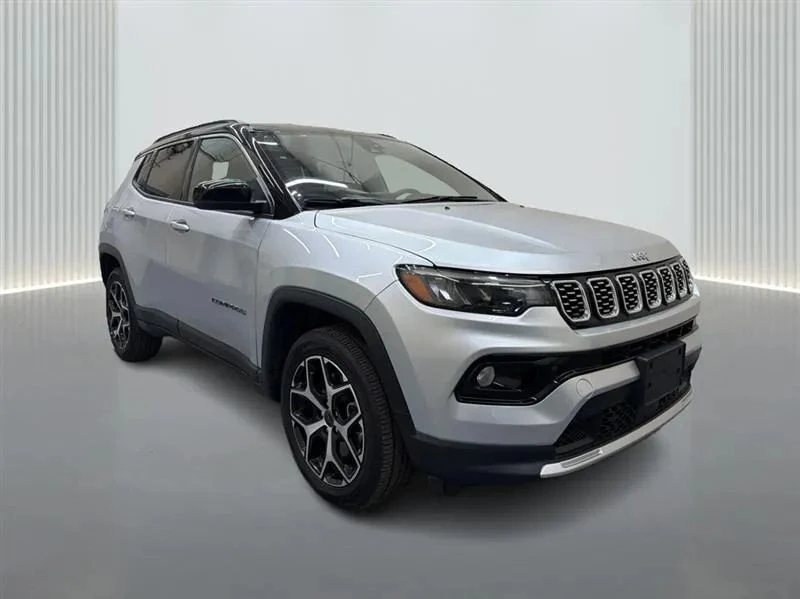 2025 Jeep Compass - Image 7 of 12
