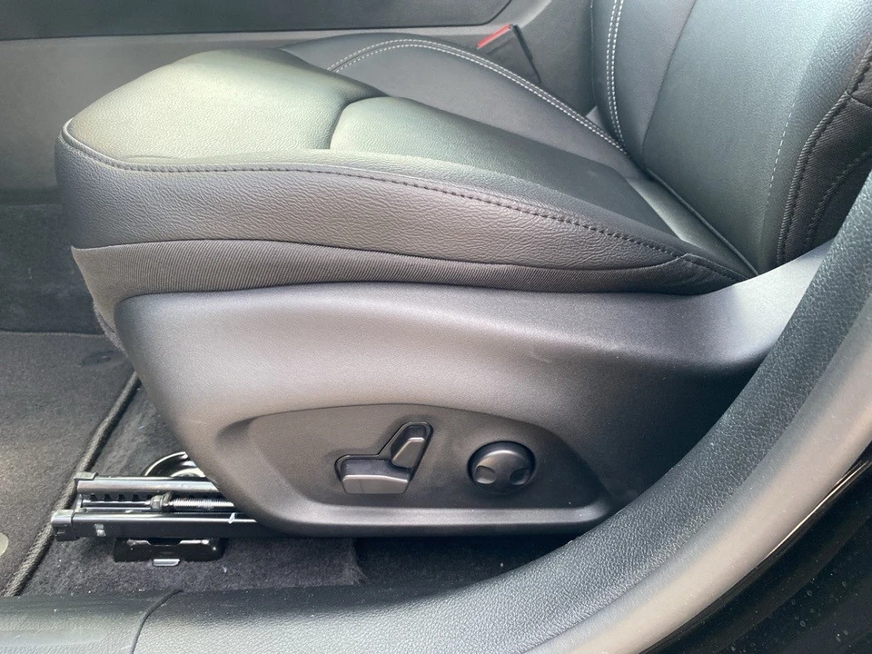 2025 Jeep Compass - Image 12 of 12