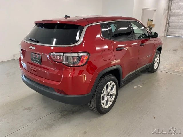 2025 Jeep Compass - Image 6 of 12
