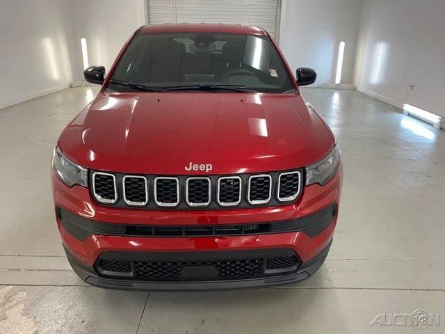 2025 Jeep Compass - Image 2 of 12