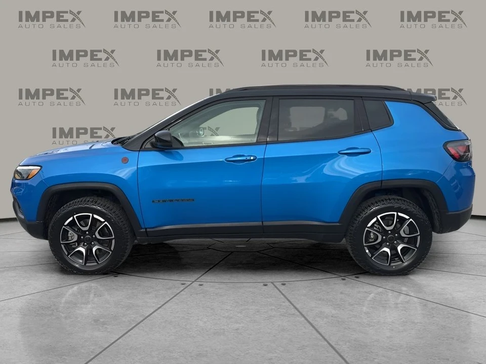 2025 Jeep Compass - Image 2 of 21
