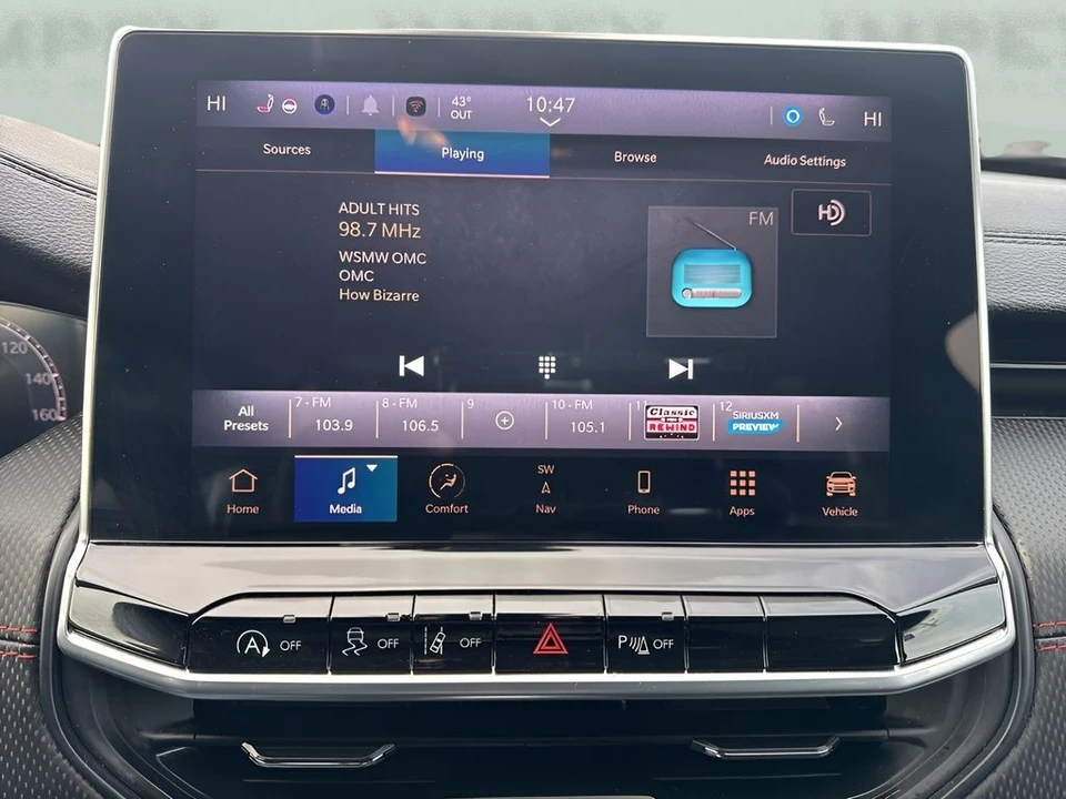 2025 Jeep Compass - Image 18 of 21