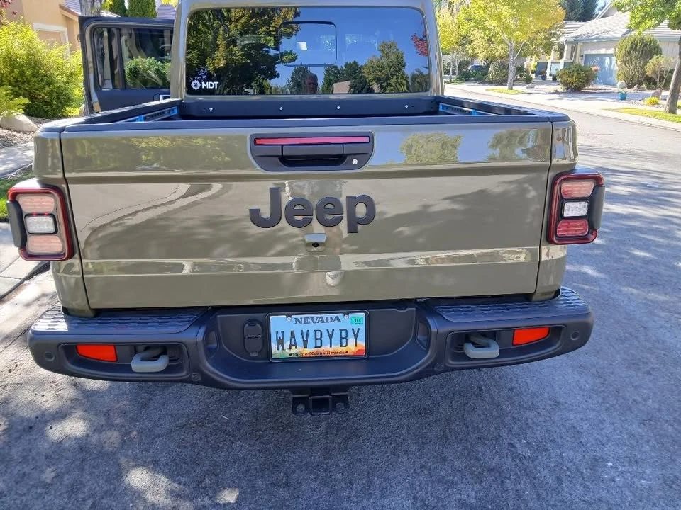 2025 Jeep JT Gladiator - Image 4 of 20
