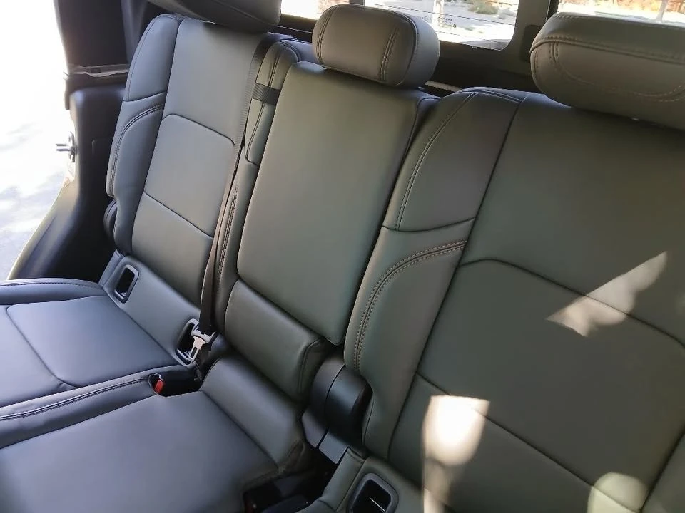2025 Jeep JT Gladiator - Image 19 of 20