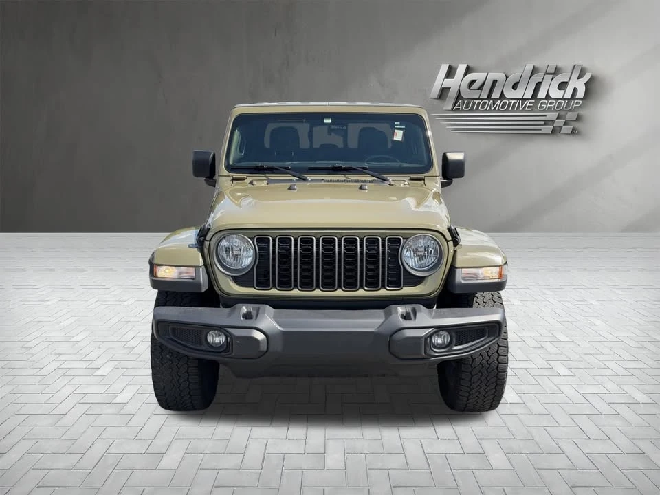 2025 Jeep JT Gladiator - Image 2 of 17