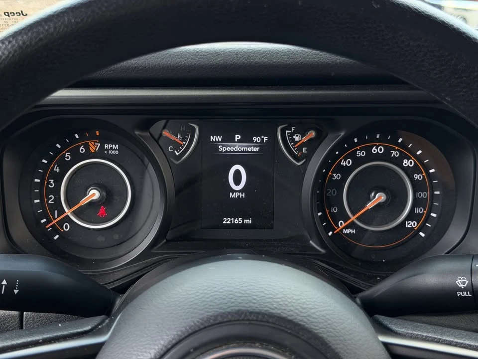 2025 Jeep JT Gladiator - Image 16 of 17