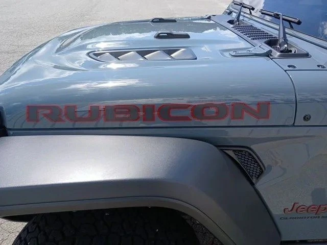 2025 Jeep JT Gladiator - Image 16 of 18