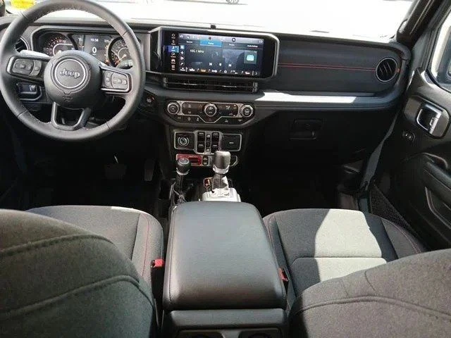 2025 Jeep JT Gladiator - Image 9 of 18