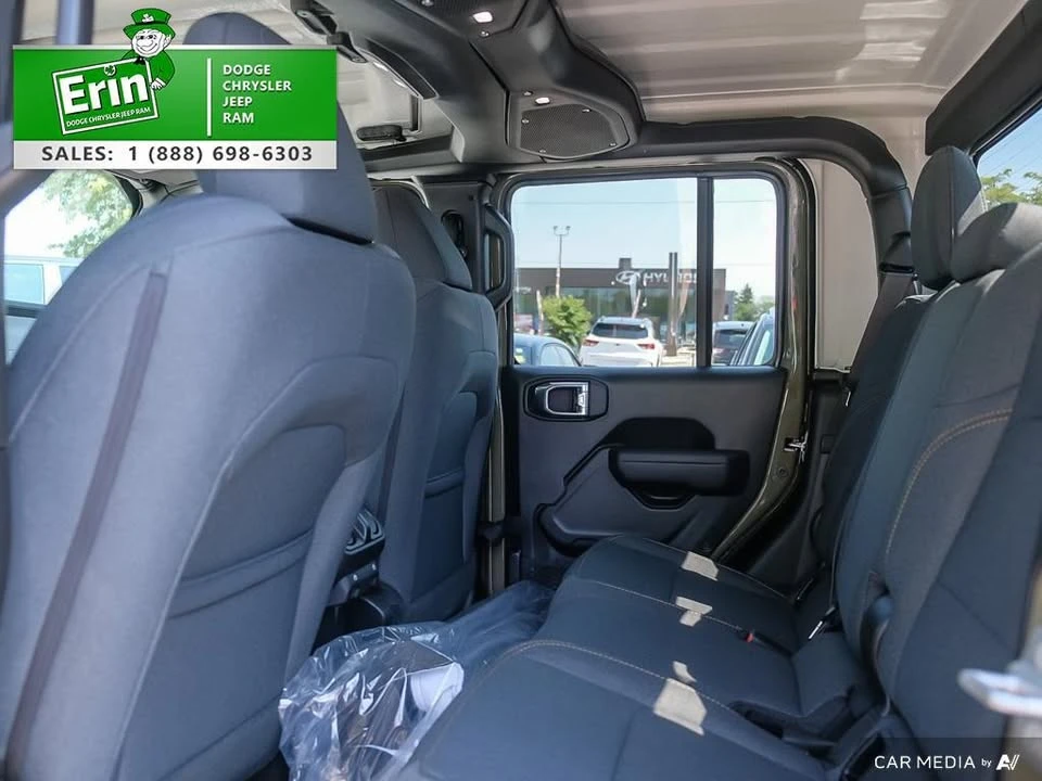 2025 Jeep JT Gladiator - Image 19 of 20