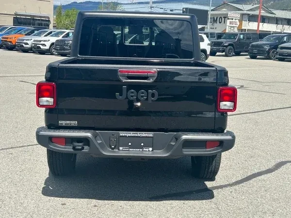 2025 Jeep JT Gladiator - Image 6 of 18