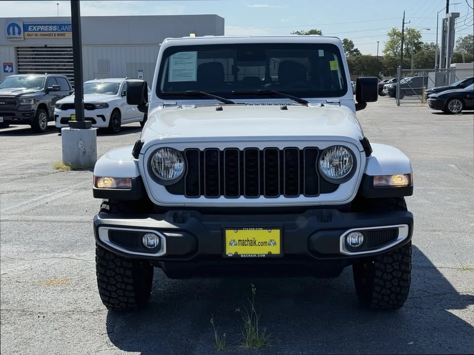 2025 Jeep JT Gladiator - Image 2 of 6