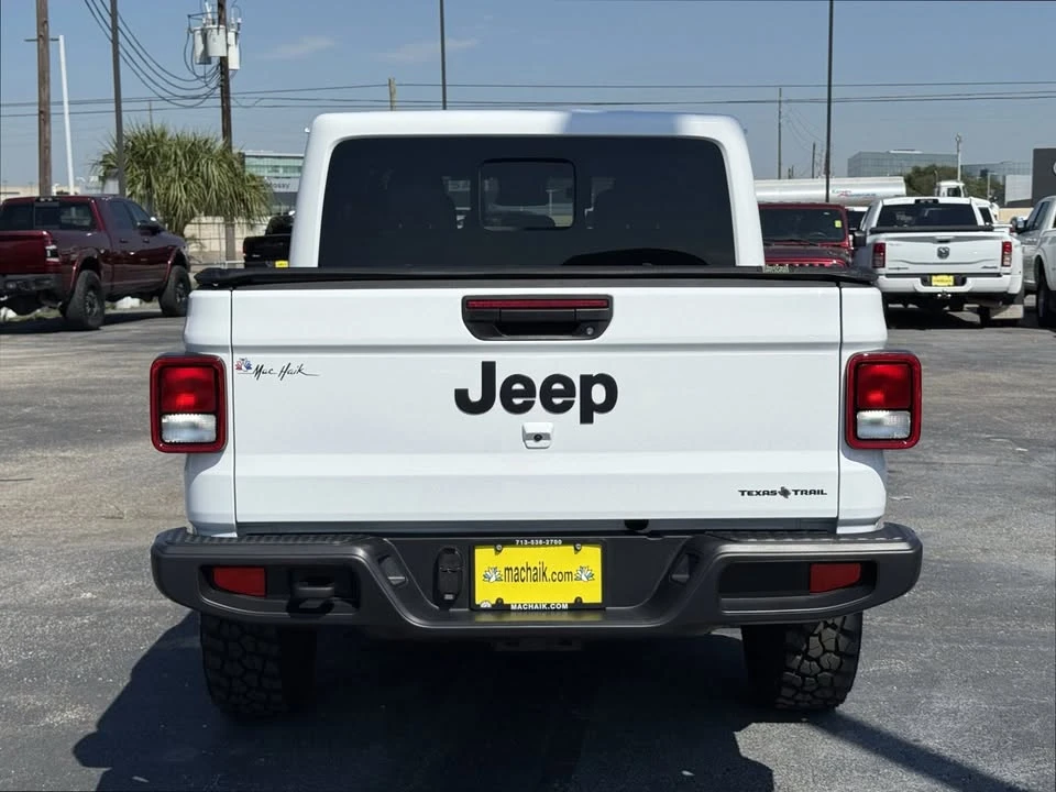 2025 Jeep JT Gladiator - Image 5 of 6