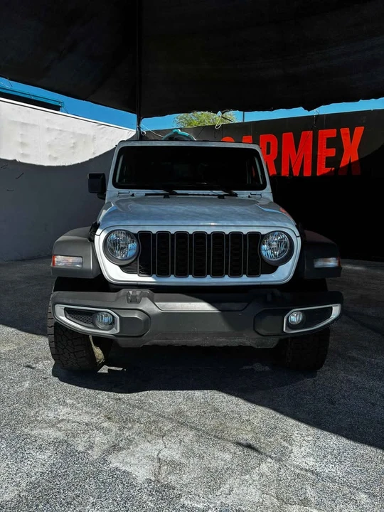 2025 Jeep JT Gladiator - Image 7 of 7