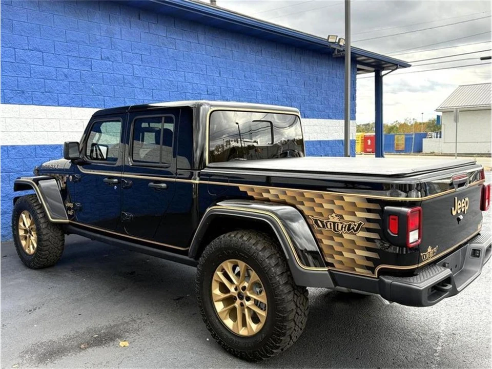 2025 Jeep JT Gladiator - Image 3 of 28