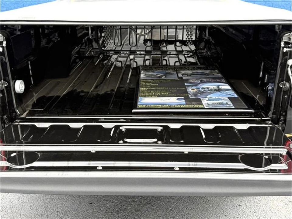 2025 Jeep JT Gladiator - Image 7 of 28